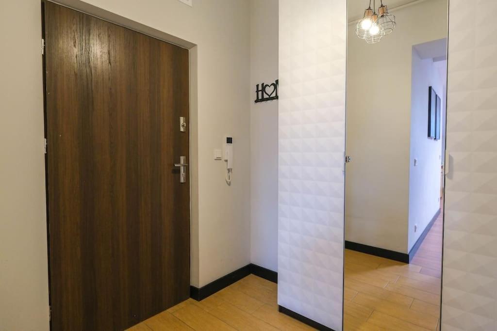 Strzelecka Old City Apartment Краков Экстерьер фото