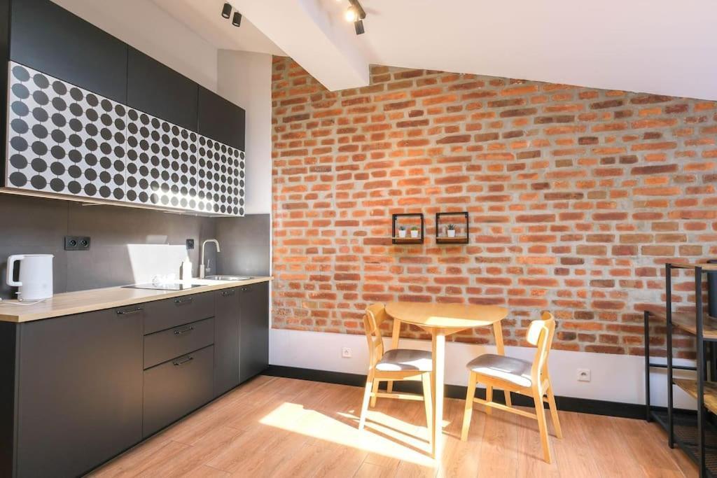 Strzelecka Old City Apartment Краков Экстерьер фото